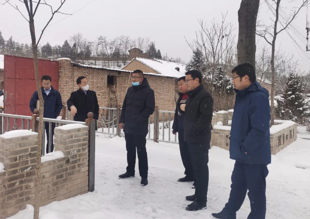 当好“四大员” 助力“五个化”——开云手机官方版页面登录入口-开云(中国)
积极做好包抓共建村社文明创建工作(图2)