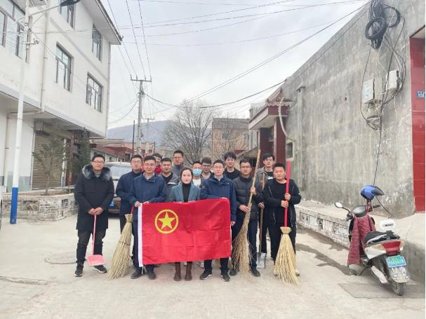 开云手机官方版页面登录入口-开云(中国)
团委开展“学雷锋义务清扫活动”(图3)