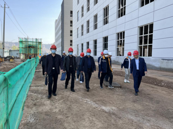 市建设工程服务中心督查开云手机官方版页面登录入口-开云(中国)
在建项目安全生产工作(图2)