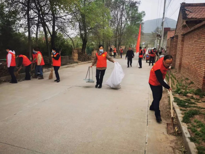开云手机官方版页面登录入口-开云(中国)
赴包抓共建村社开展卫生清扫志愿服务活动(图3)