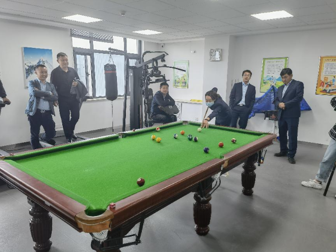 开云手机官方版页面登录入口-开云(中国)
团委举办“庆五一、迎五四”球类联谊比赛(图2)