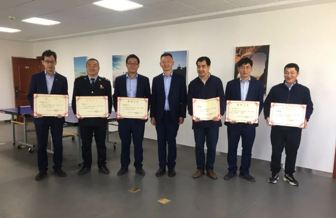 开云手机官方版页面登录入口-开云(中国)
团委举办“庆五一、迎五四”球类联谊比赛(图4)