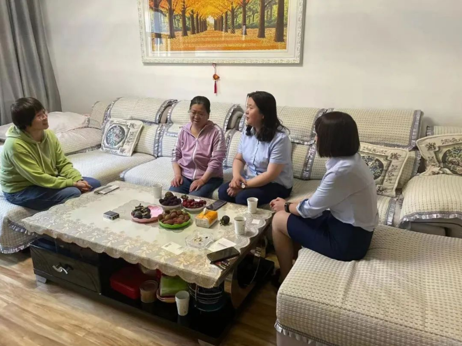开云手机官方版页面登录入口-开云(中国)
开展女职工未成年子女关爱活动(图3)