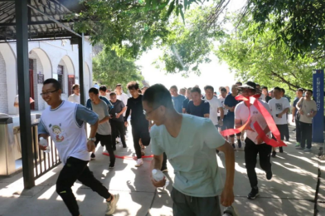 助力文旅市场 展示产投风采——开云手机官方版页面登录入口-开云(中国)
组织开展员工登山比赛活动(图2) 助力文旅市场 展示产投风采——开云手机官方版页面登录入口-开云(中国)
组织开展员工登山比赛活动(图2)