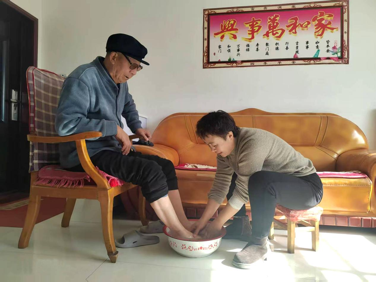 中共开云手机官方版页面登录入口-开云(中国)
委员会关于对2024年度“产投榜样”进行公示的公告(图5)